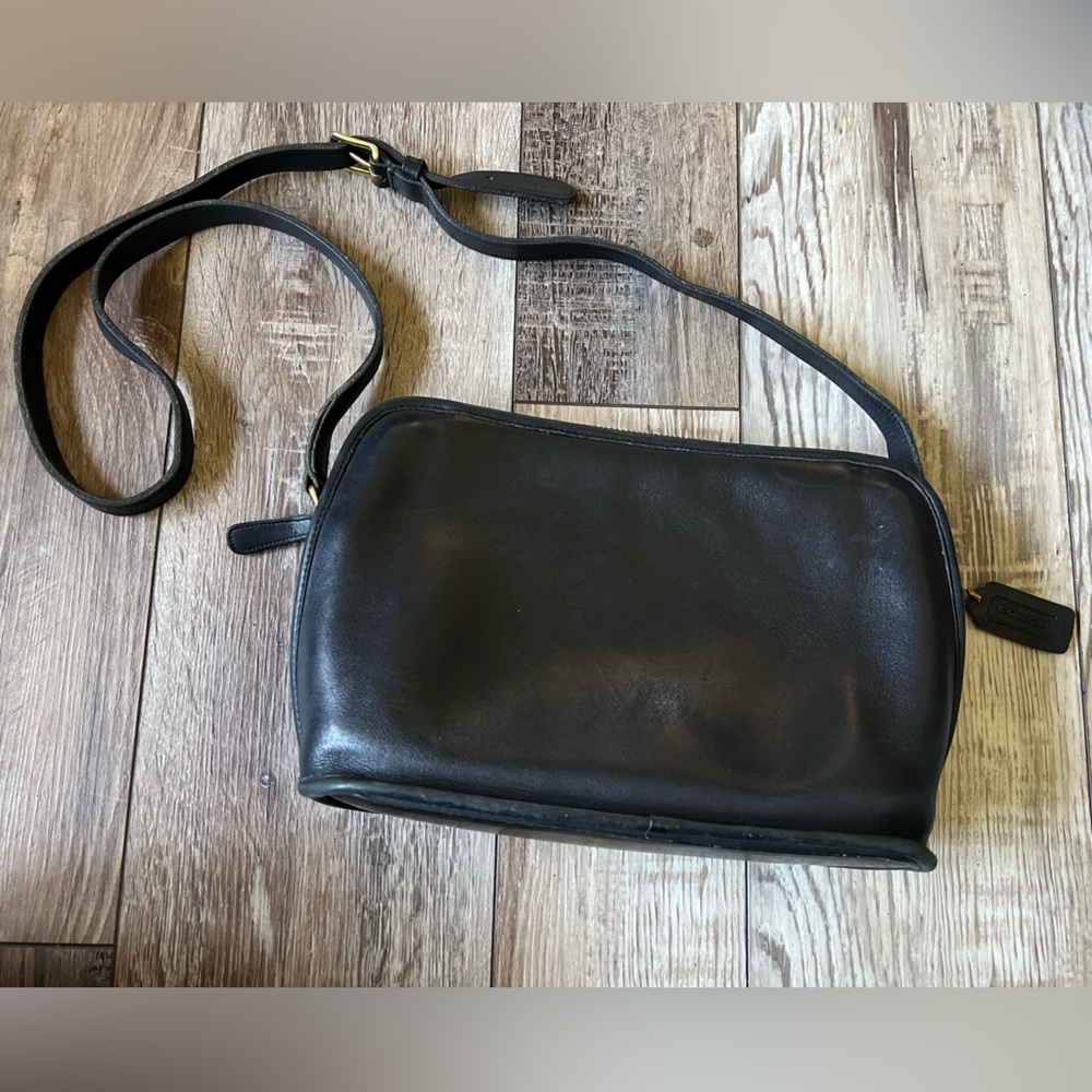 ✨RARE✨ Vintage Coach Camera Bag